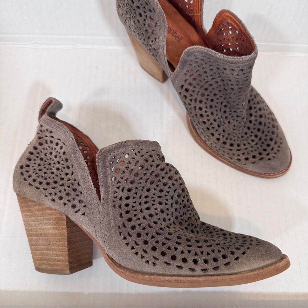 Jeffrey Campbell Brown Laser Cut Stacked Wood Ankle Boots Womens 9 Booties Fall - Picture 13 of 13